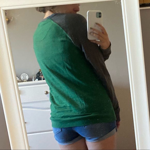 Saskatchewan Sweatshirt - Picture 2 of 3